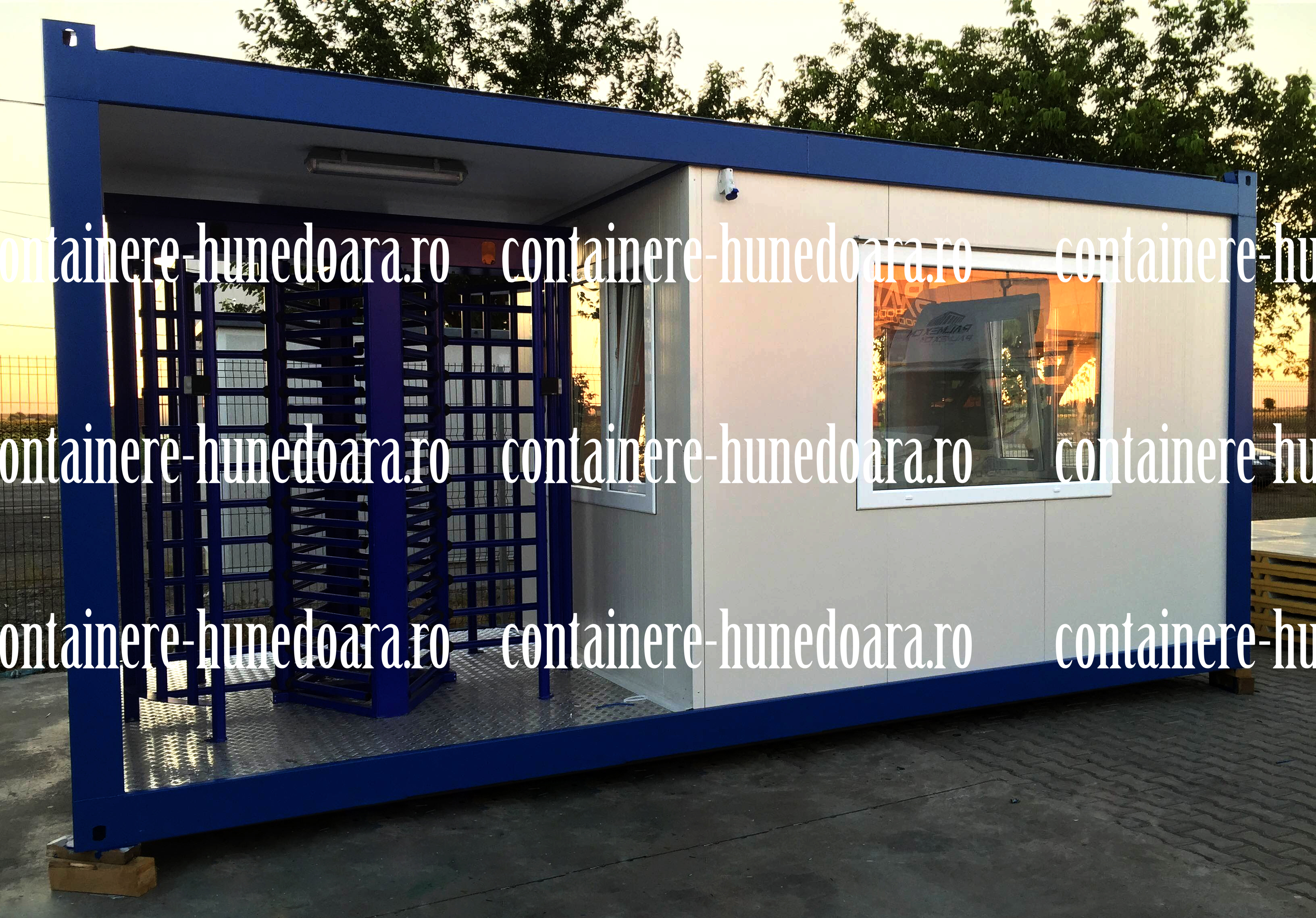 case container second hand Hunedoara